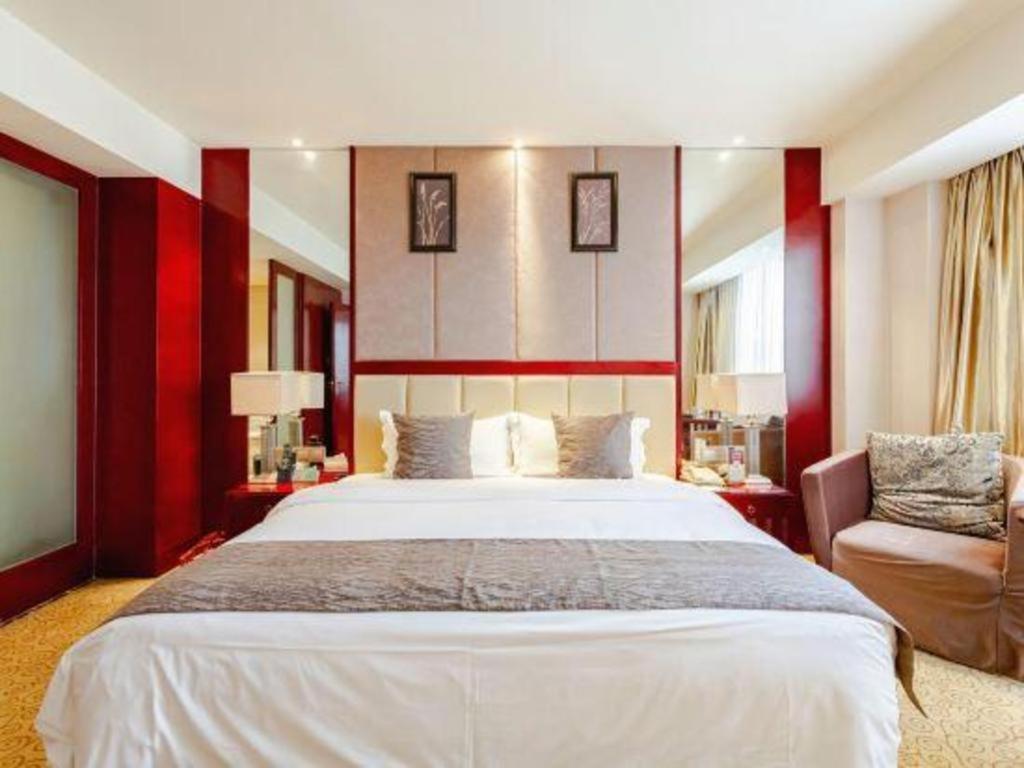 Chengdu Yinsheng International Hotel Supoqiao Екстер'єр фото