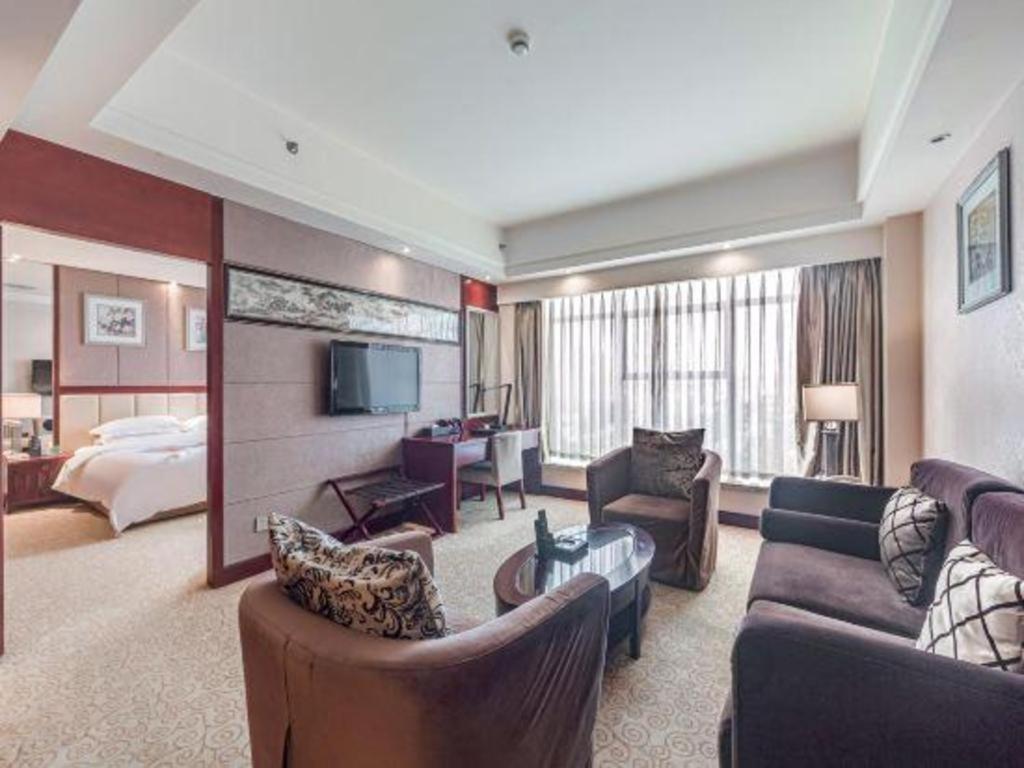 Chengdu Yinsheng International Hotel Supoqiao Екстер'єр фото