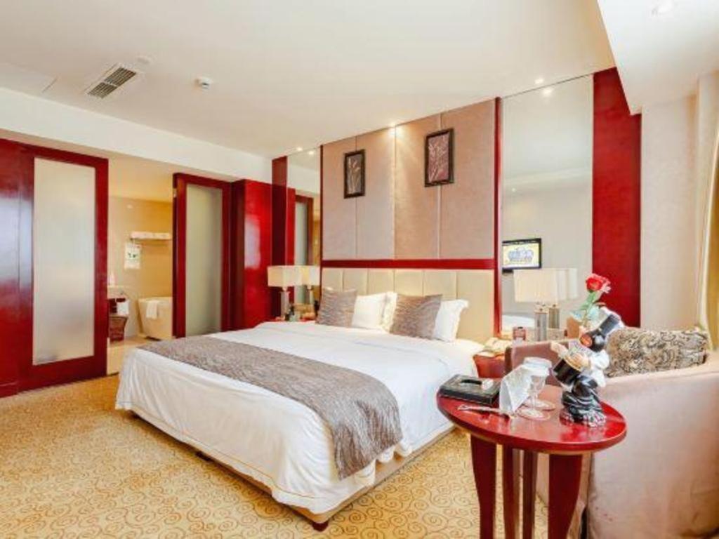 Chengdu Yinsheng International Hotel Supoqiao Екстер'єр фото