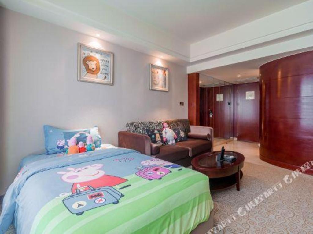 Chengdu Yinsheng International Hotel Supoqiao Екстер'єр фото