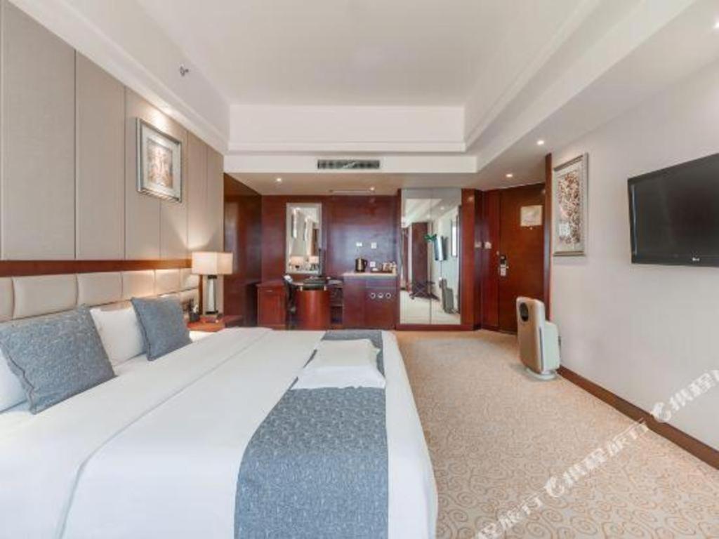 Chengdu Yinsheng International Hotel Supoqiao Екстер'єр фото
