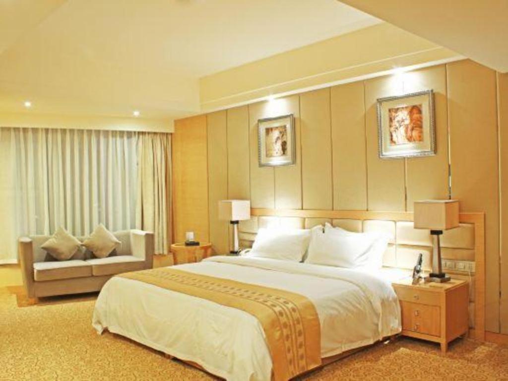 Chengdu Yinsheng International Hotel Supoqiao Екстер'єр фото