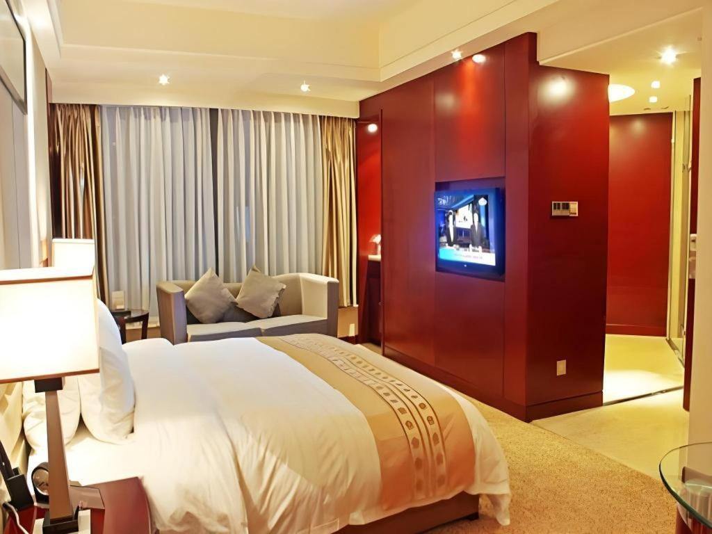 Chengdu Yinsheng International Hotel Supoqiao Екстер'єр фото