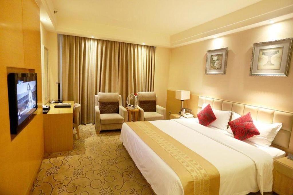 Chengdu Yinsheng International Hotel Supoqiao Екстер'єр фото